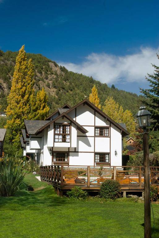 Apart & Hotel La Fontaine - by ROTUI