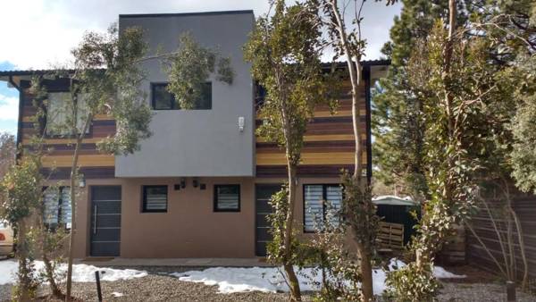 Camino al Cerro Holiday Apartments