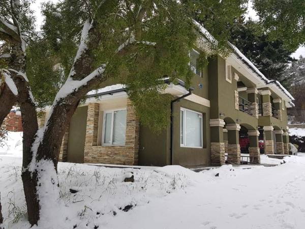 Casa familiar en barrio privado Bariloche