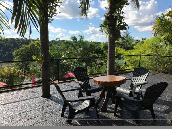 Costa del Sol Iguazú
