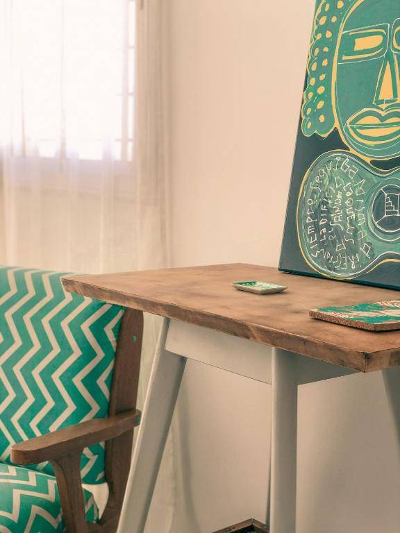 CUATRO Design Apartment