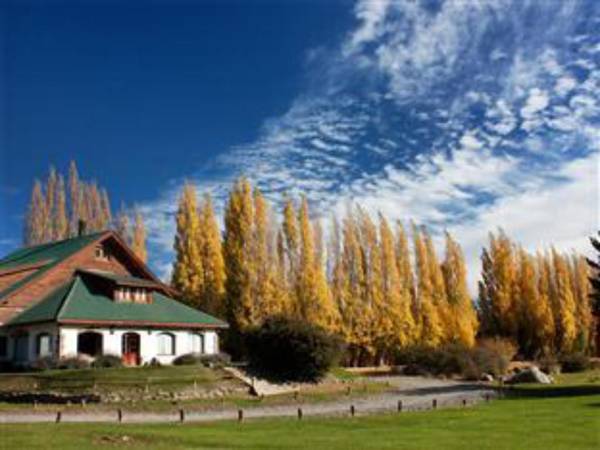 Tremun Kau Yatun Hotel