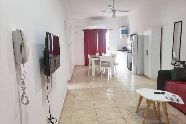 Amplio Dpto s/Av Rafael Nuñez - cerro de las rosas