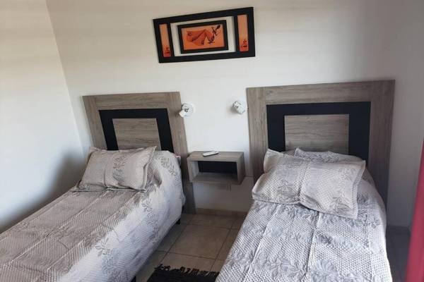 Amplio Dpto s/Av Rafael Nuñez - cerro de las rosas