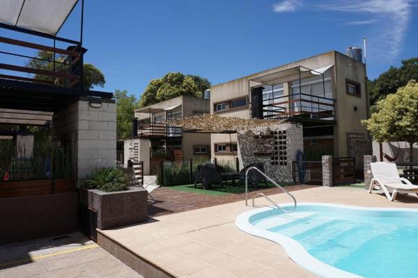 Laguna Park Duplex & Suites