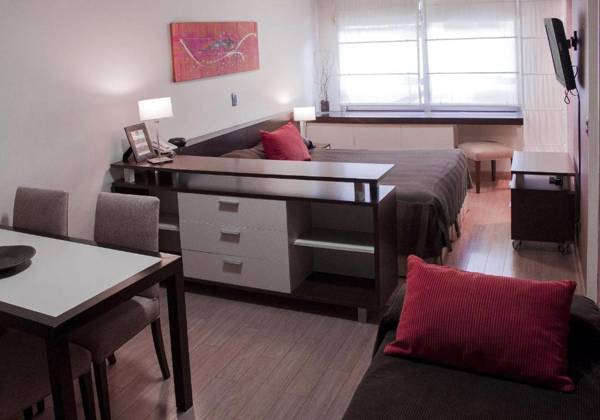 Recoleta Uriburu by Ayres