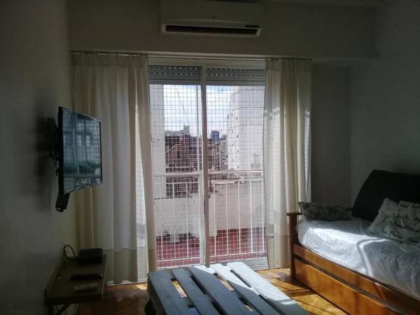 Sunny Recoleta Apartment