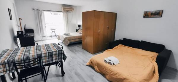 Apart- Amplio monoambiente totalmente equipado- Zona Balvanera Congreso