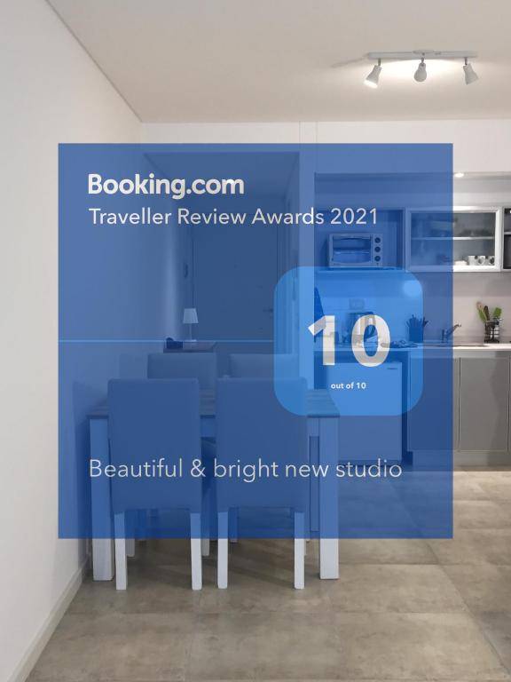 Beautiful & bright new studio