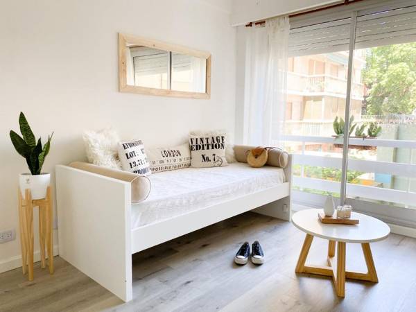 HEART OF SAN TELMO & STEPS TO PUERTO MADERO