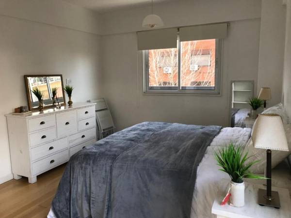 Calle 11 de Septiembre de 1888 2140 Departamento