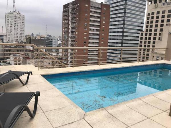 Amplio departamento piso alto luminoso !