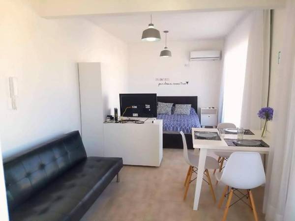 Independencia 1302 10A by HB