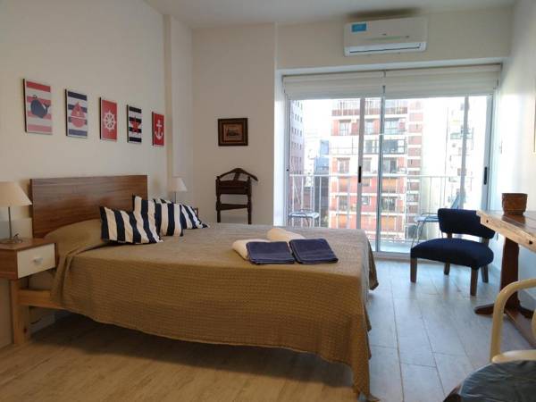 Elegante monoambiente estilo náutico