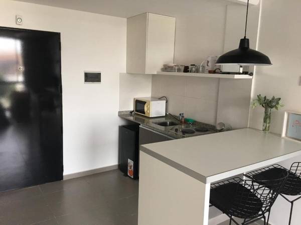 Hipolito Estudio I