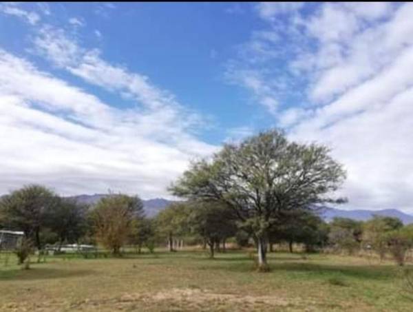 Casa en Las Chacras Villa de las Rosas