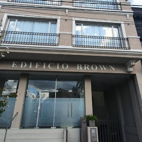 Edificio Brown apart