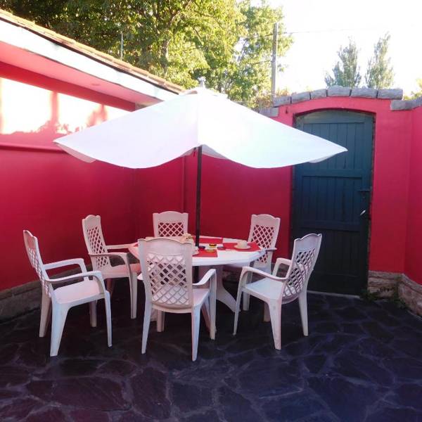 Casa barrio Los Troncos "La Magnolia"