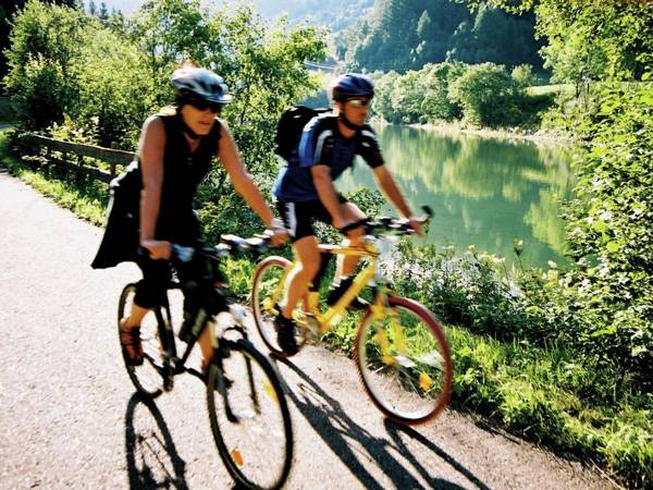 Modern Wooden Chalet in Sankt Georgen ob Murau with Jacuzzi