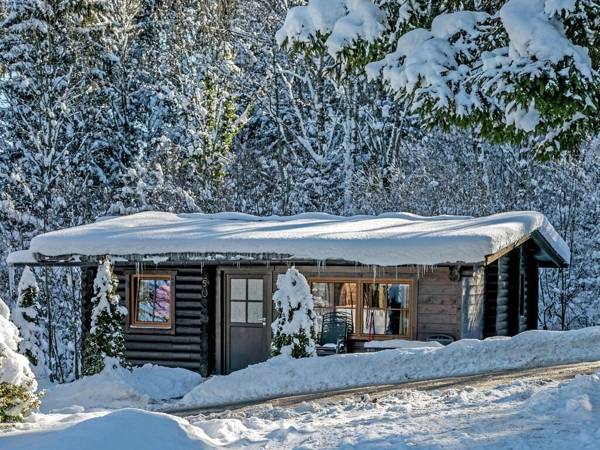 Quaint Chalet in Wörgl with Private Garden