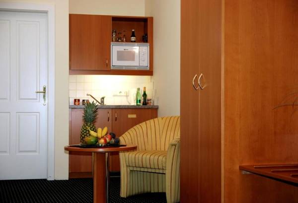 Suite Hotel 900 m zur Oper