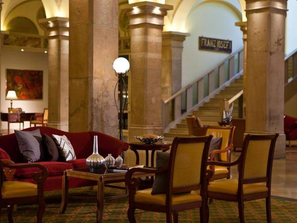 Imperial Riding School Renaissance Vienna Hotel