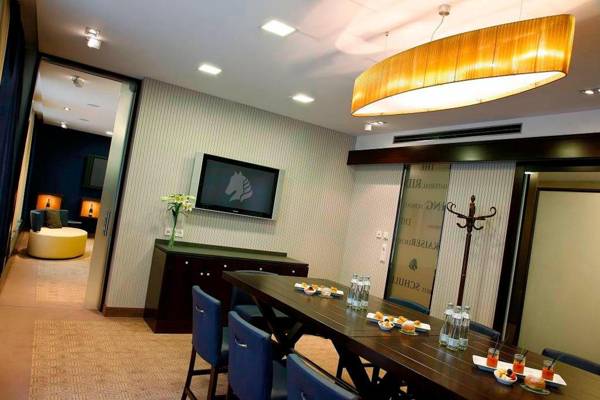 Imperial Riding School Renaissance Vienna Hotel