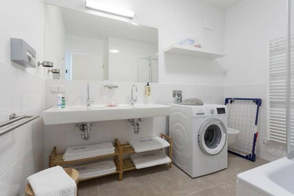 Mar Suite Apartments - Center