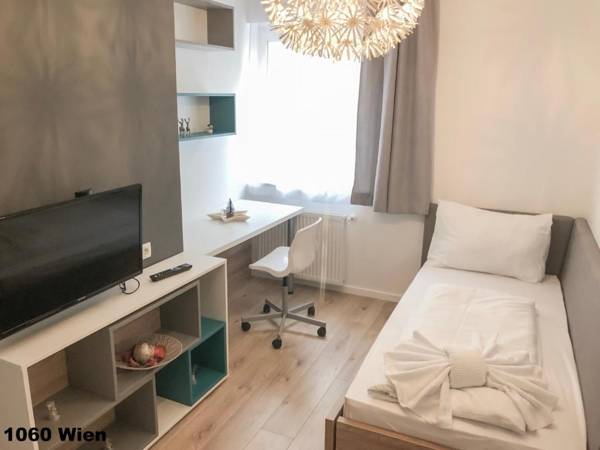 Workspace - Christiano Apartments Hauptbahnhof | contactless check-in