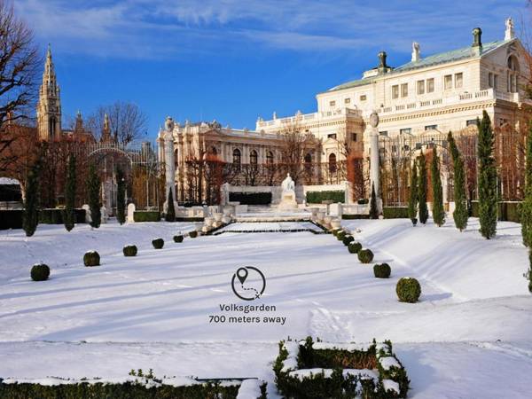 SKY9 Apartments City Center