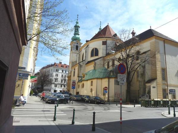 Sobieski Town Apartments