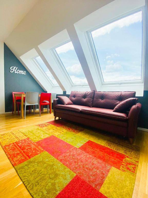 Delightful Duplex Danube Canal