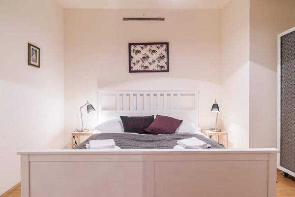 Junior Suite Fasangasse by ichbucheAT