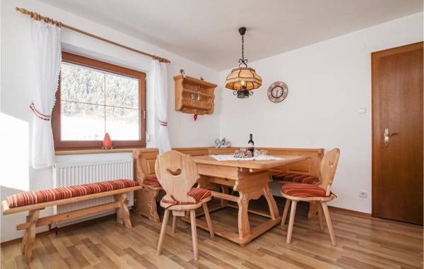 Holiday home Schwaigs