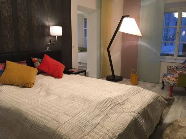 New flat in old town garage