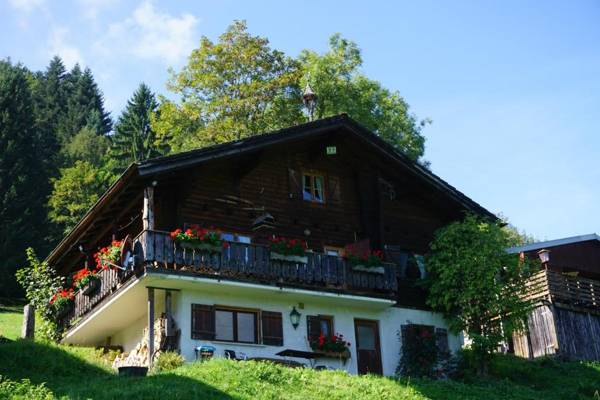 Ferienwohnungen im Blockhaus Metzler