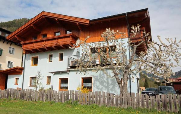 Gästehaus Sieder by Schladming-Appartements