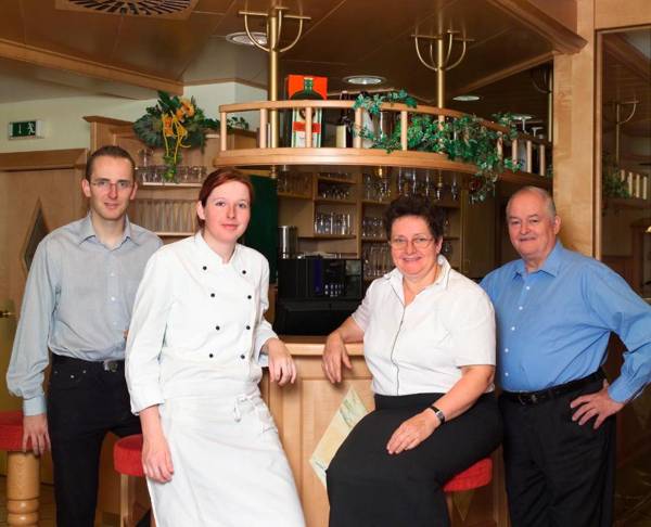 Hotel Restaurant Wallner I contactless check-in