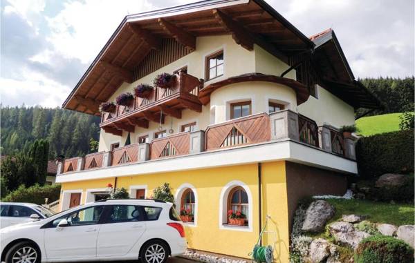 Apartment Perneggweg