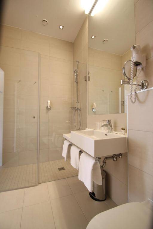 Kaiser von Österreich Historik- und Thermalhotel