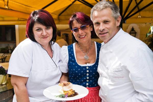 Landgasthof zur Linde Laaben