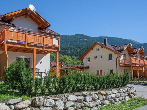 Modern Chalet in Kötschach-Mauthen near Ski Area