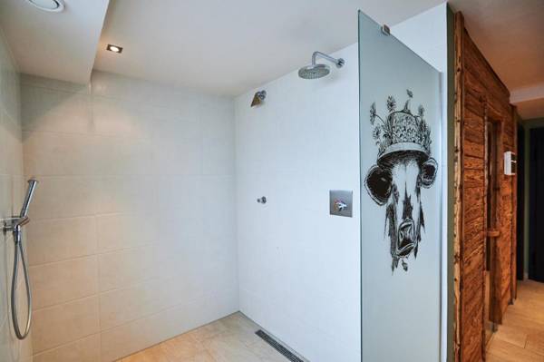 NEW! EVI APARTMENTS via we rent