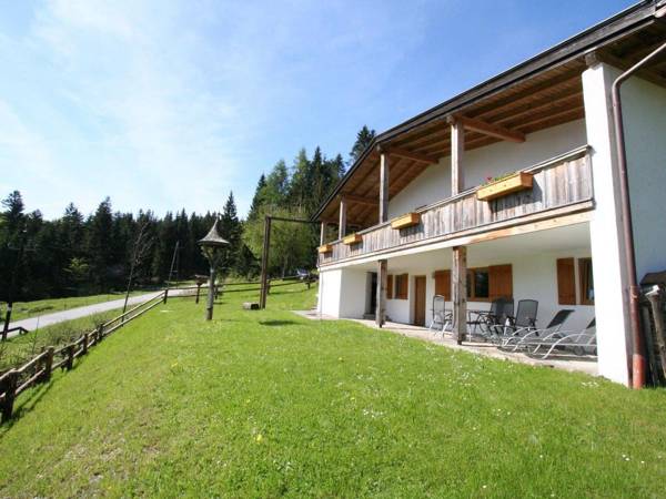 Fantastic Chalet in Niederndorf bei Kufstein with Balcony