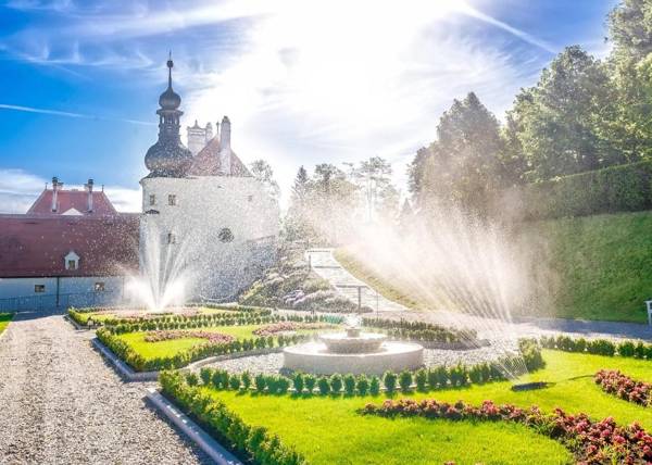 Schloss Thalheim