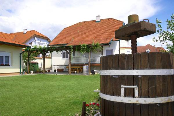 Gästehaus Lackenblick