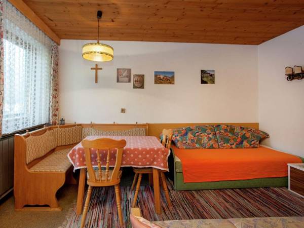 Pleasing Apartment with Garden Balcony Garden Furniture