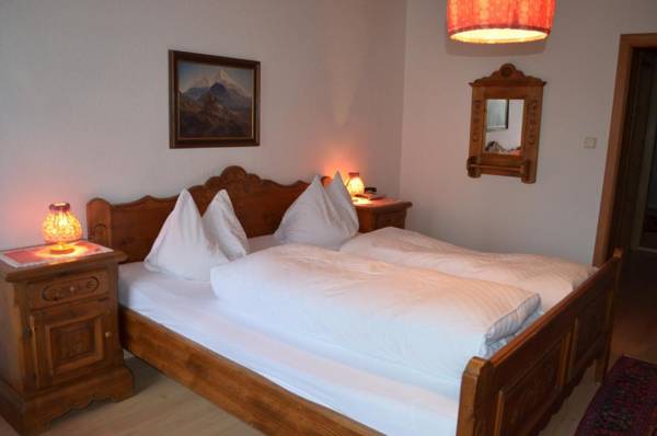 "Kaiser Karl" *** Ferienwohnungen