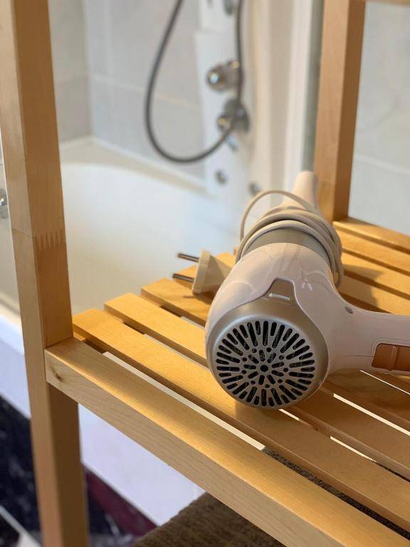 Contemporary Contactless Apartment by Nahuen Suites