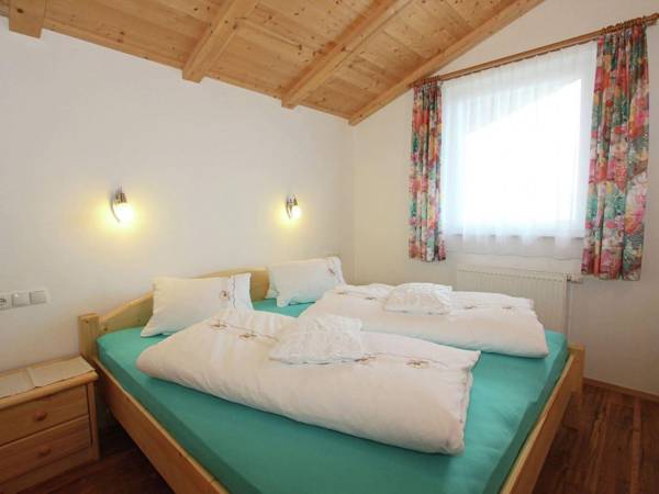 Modern Apartment in Fügenberg with Garden